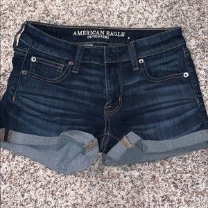 American Eagle super stretch shorts- Size 4